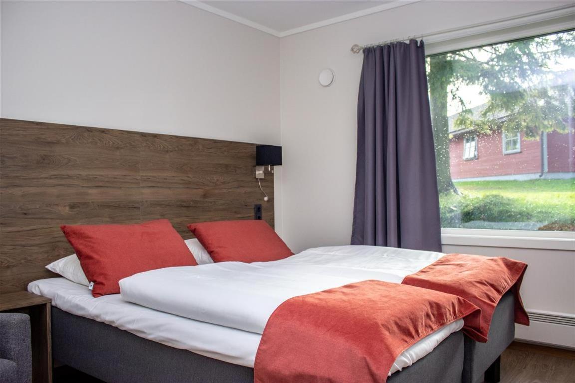 Hotell Fritidsparken Skien Buitenkant foto