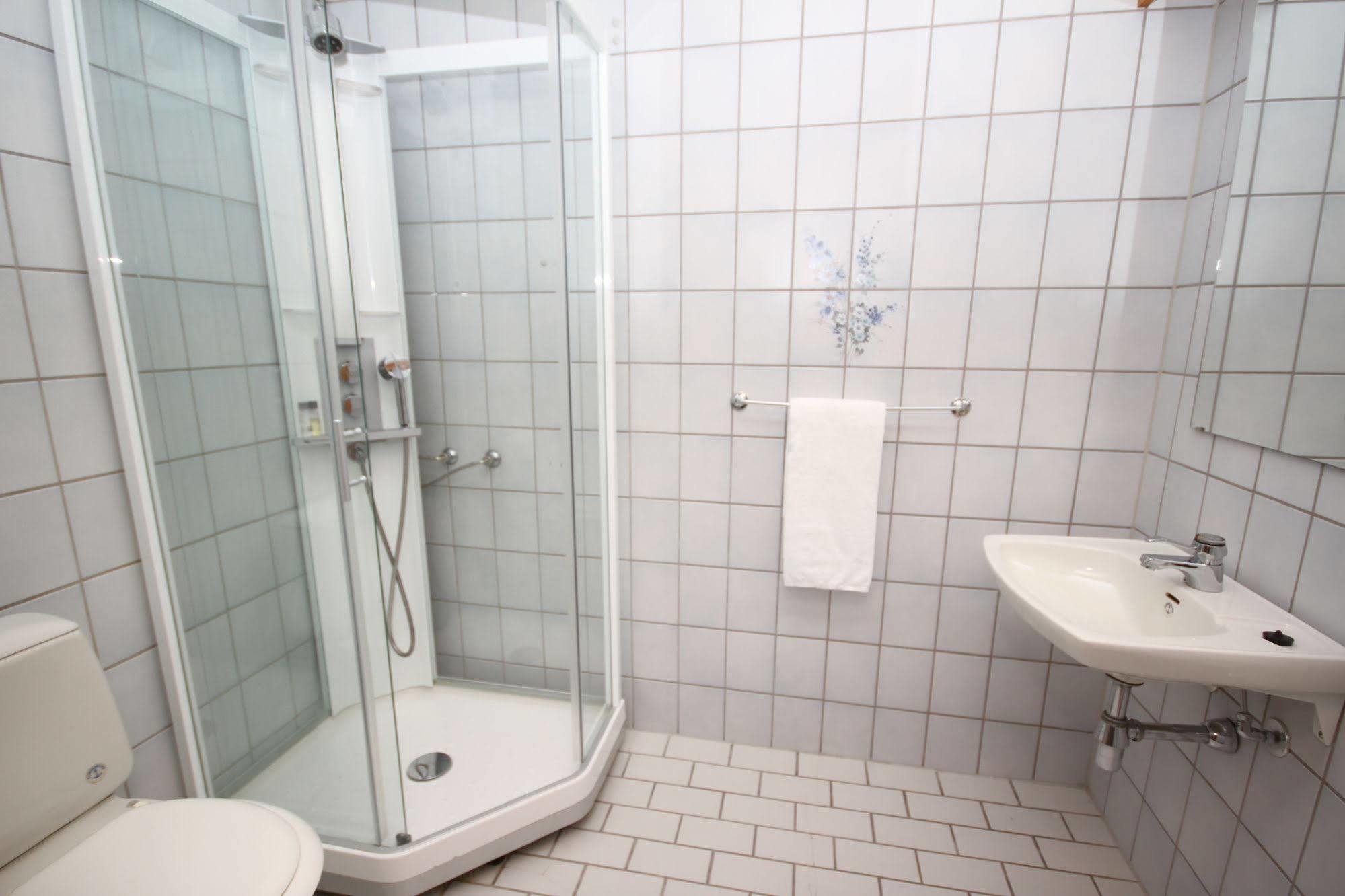 Hotell Fritidsparken Skien Buitenkant foto