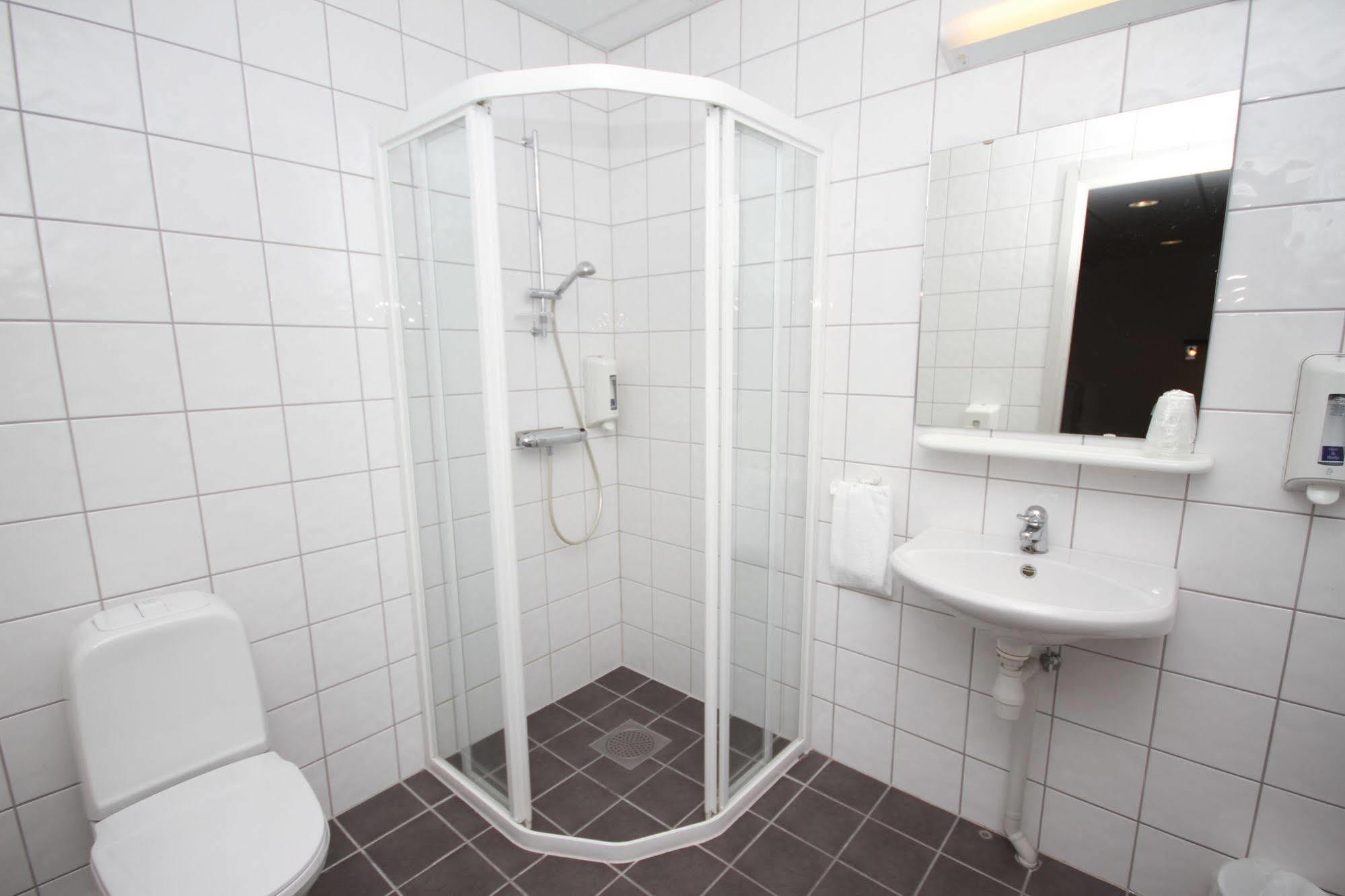 Hotell Fritidsparken Skien Buitenkant foto