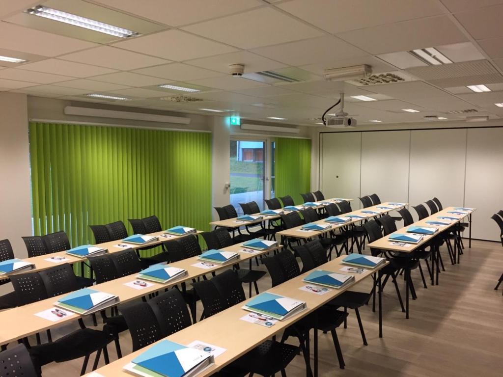 Hotell Fritidsparken Skien Buitenkant foto